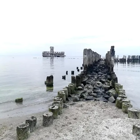 Z Widokiem Na Morze Przy Plazy Babie Doly アパート *