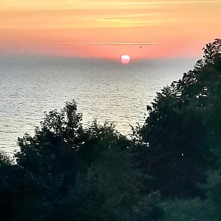 アパート Z Widokiem Na Morze Przy Plazy Babie Doly グディニャ