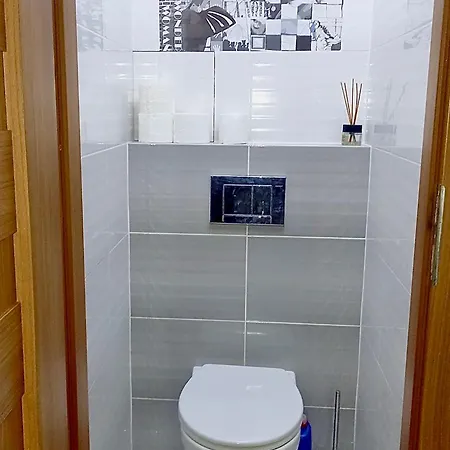 アパート Z Widokiem Na Morze Przy Plazy Babie Doly グディニャ